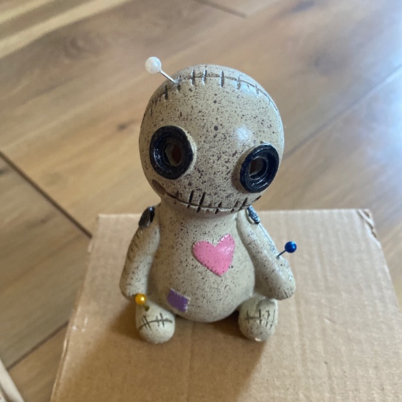 Voodoo Inscent Dolls - Picture 5 of 12